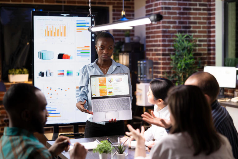 Business Intelligence with Power BI – DAX & Internship